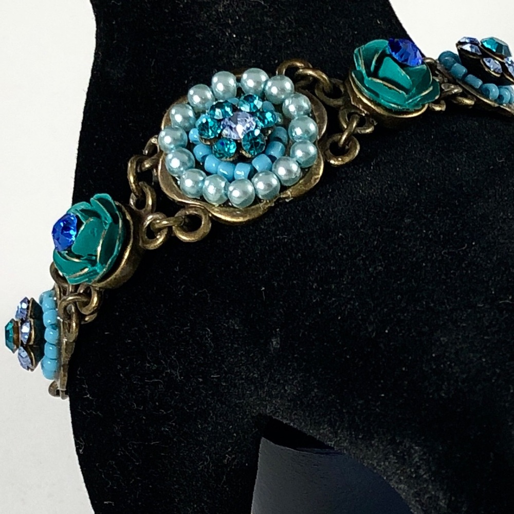 MX Floral Bracelet